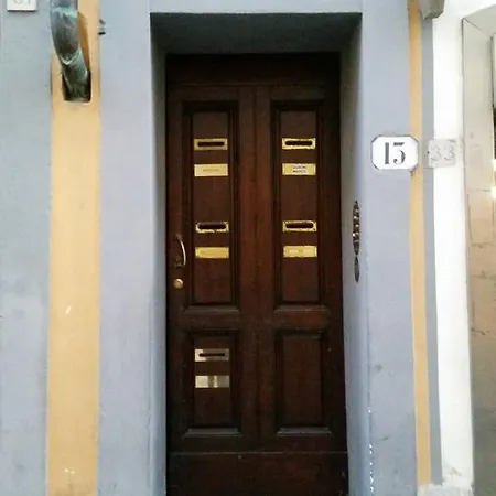 Roommo Borgo Apartment